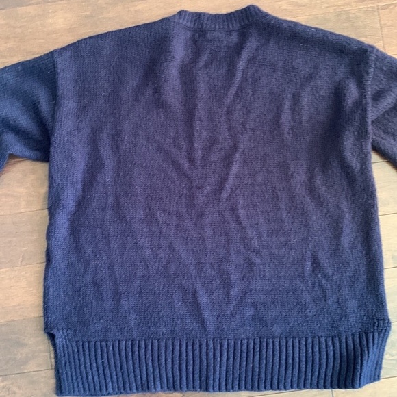 Midnight blue cable knit long sleeve oversized sweater - Picture 6 of 10